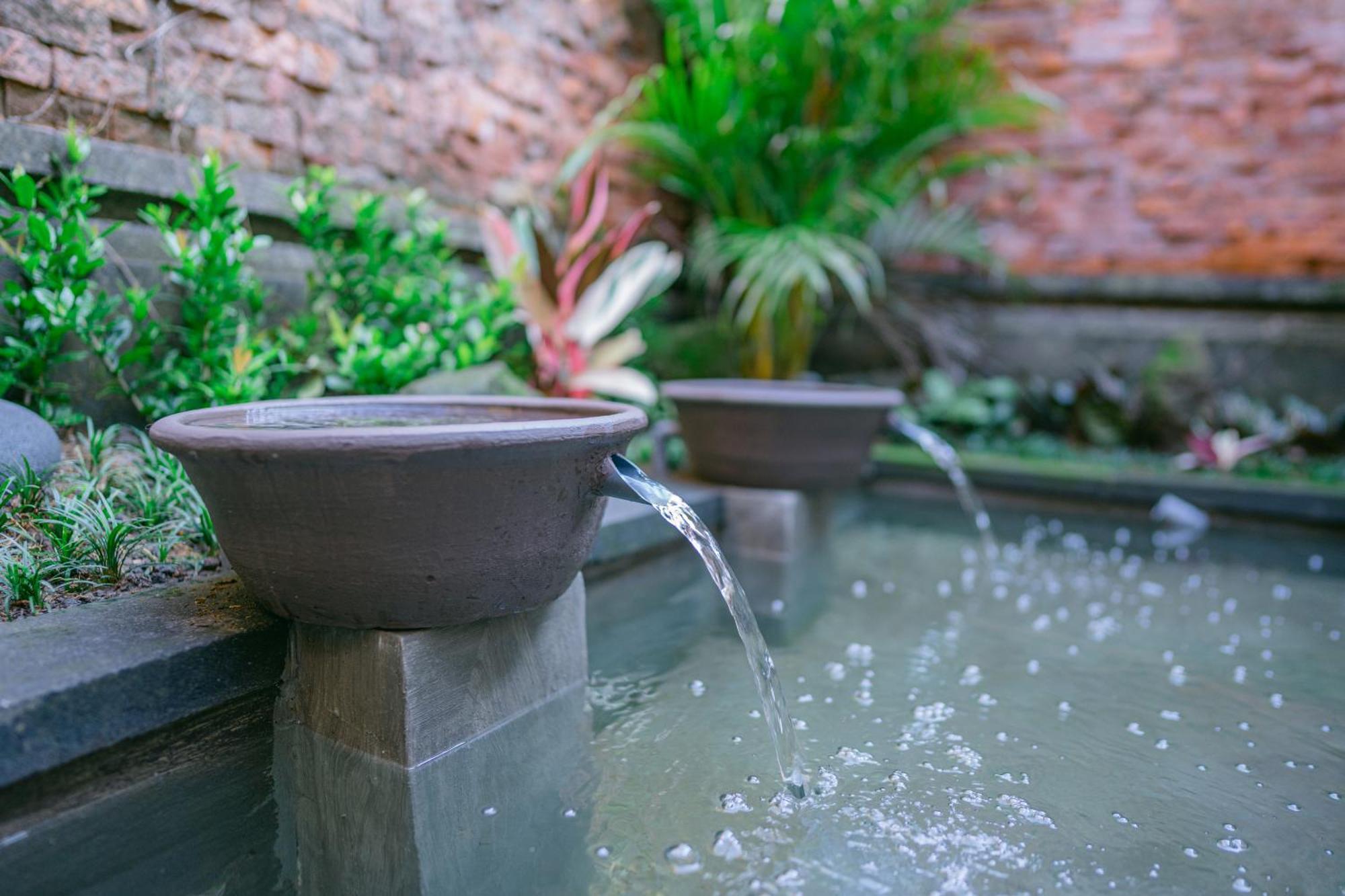2 Seasons Villa Sun - Luxury With Private Pool 乌布 外观 照片